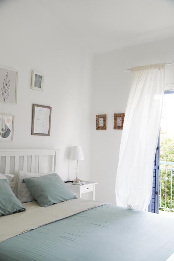Rachel Suite By The Pool Paphos ภายนอก รูปภาพ